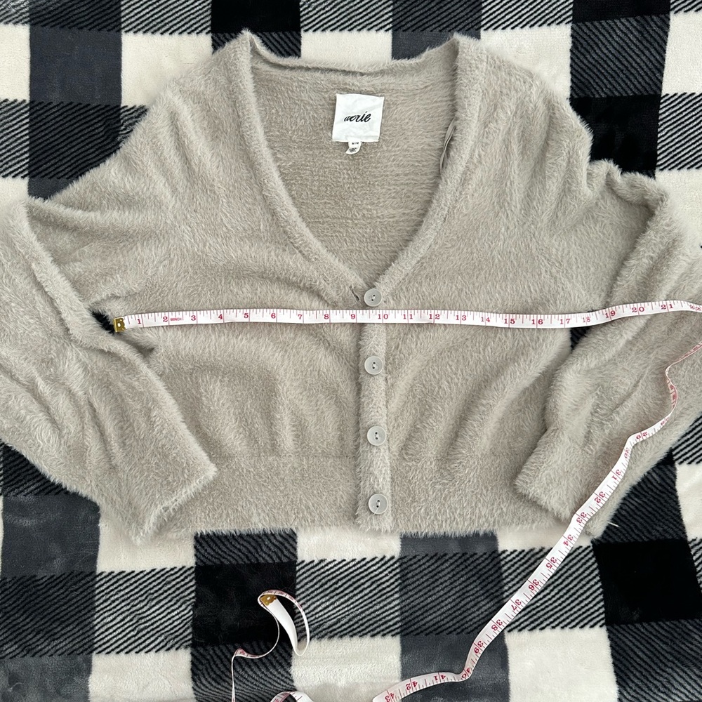 🚨3 for $30🚨 Aerie Fuzzy Button Up Cardigan